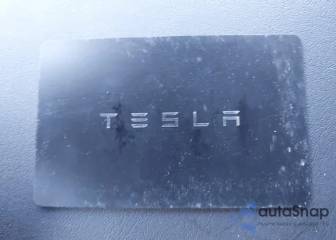 2023 Tesla Model Y Awd/Long Range Dual Motor All-Wheel Drive from USA, damaged, VIN 7SAYGDEE2PF616615